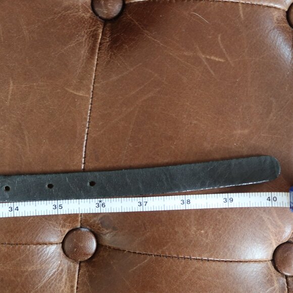 Streets Ahead belt black leather and large oval silver buckle size ITALY $185 S